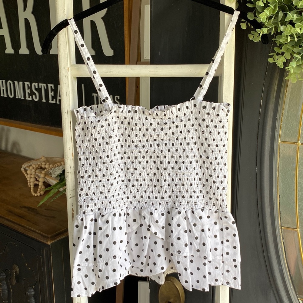 White and Black polka dot cute summer shirt, had some ruffles on the bottom